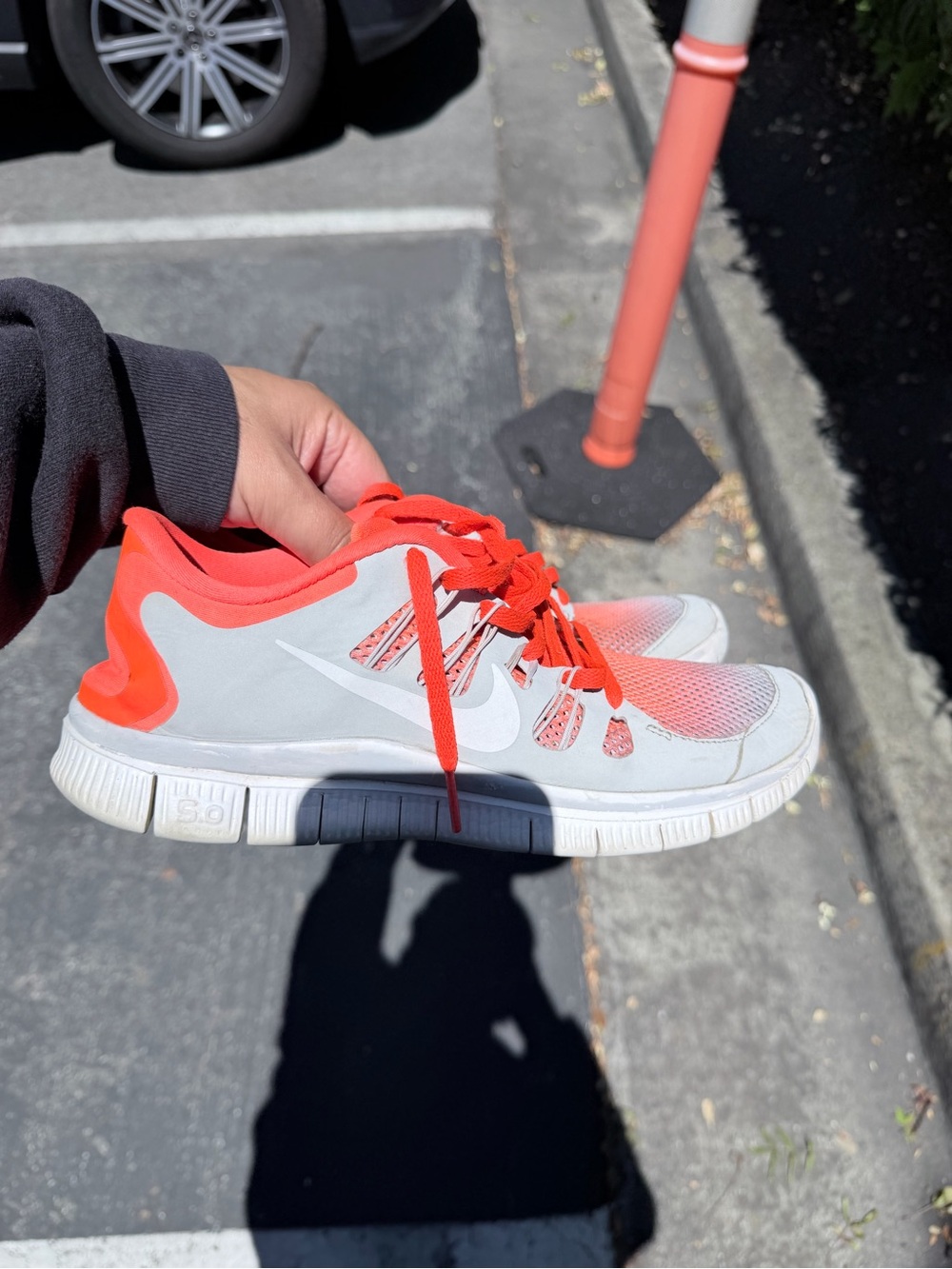Nike orange free runs